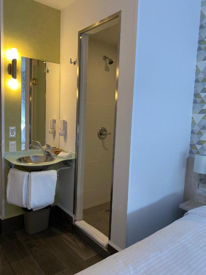 Hi! Monterrey Aeropuerto Hotel Apodaca Екстериор снимка