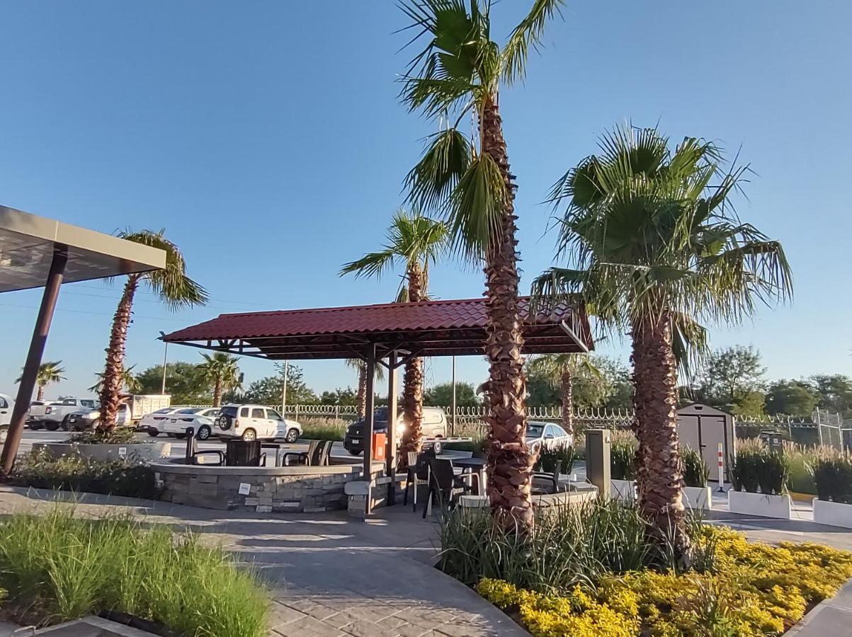 Hi! Monterrey Aeropuerto Hotel Apodaca Екстериор снимка